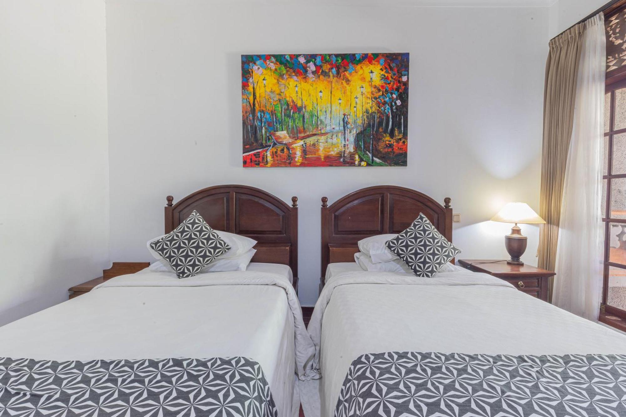 Puri Mango Guest House Sanur 外观 照片