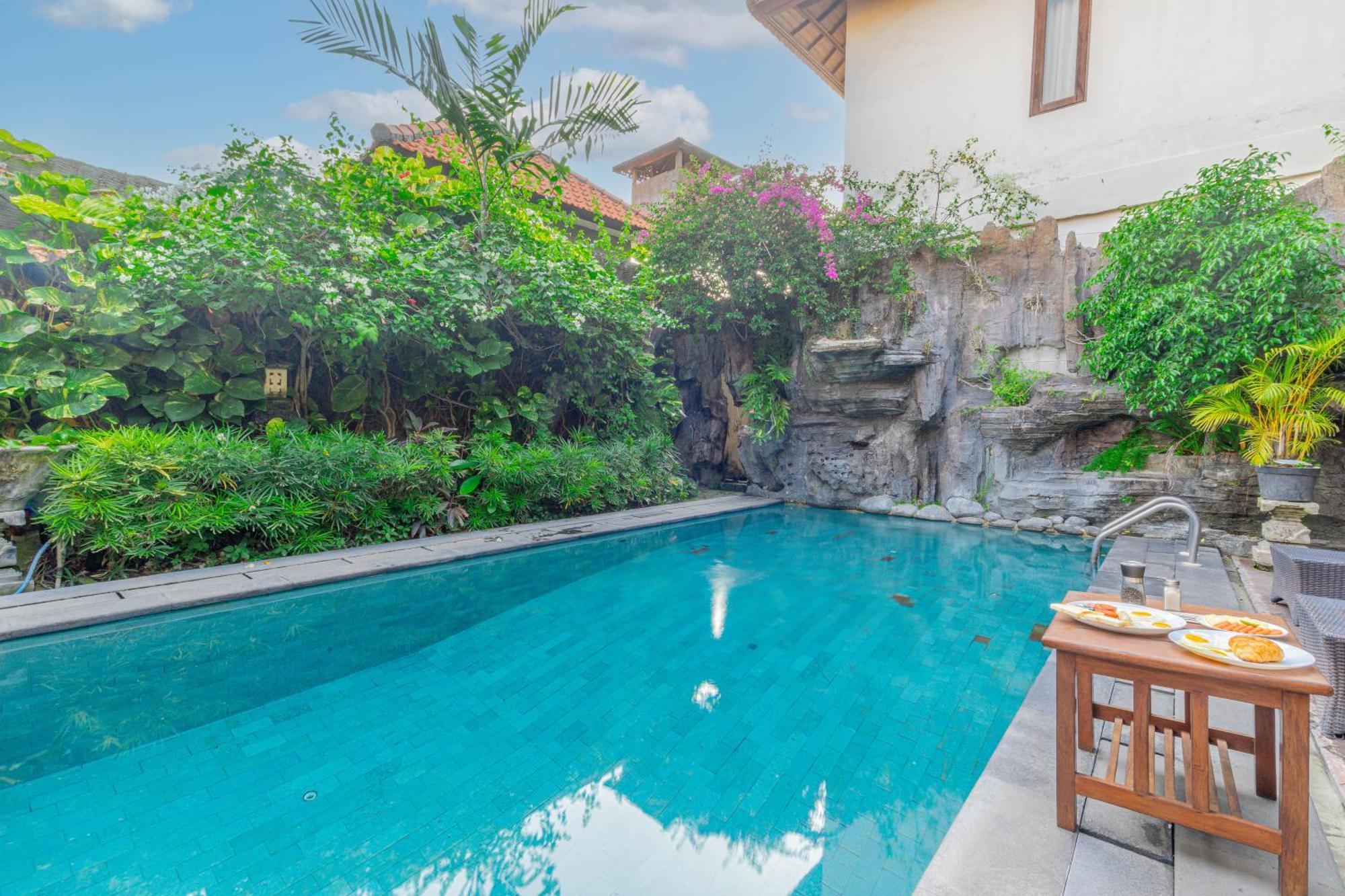Puri Mango Guest House Sanur 外观 照片
