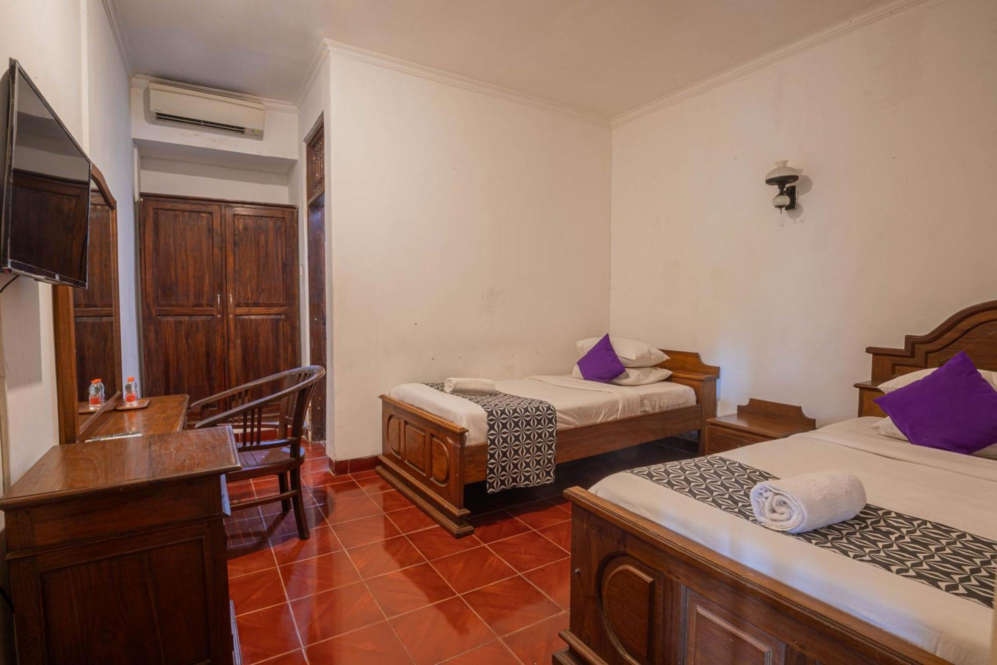 Puri Mango Guest House Sanur 外观 照片