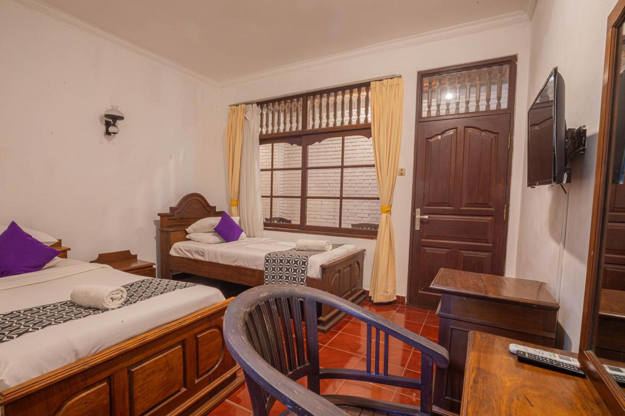 Puri Mango Guest House Sanur 外观 照片